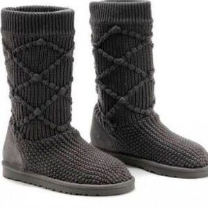 Ugg Australia Women 5879 Argyle Sweater Tall Cardi Knit Boots Shoes sz 8